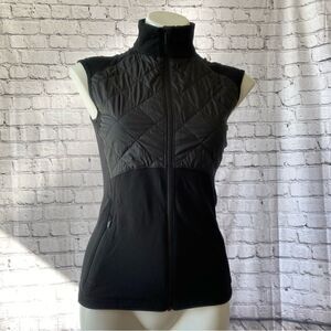 Icebreaker women’s vest size small black